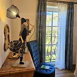 Lippingergut - Geliebte Des Kaisers Apartment