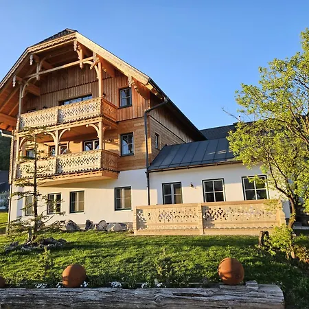 Lippingergut - Geliebte Des Kaisers Apartment