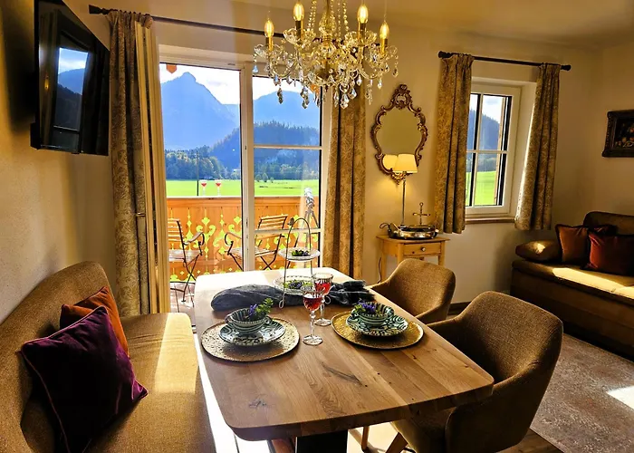 Lippingergut - Geliebte Des Kaisers Apartment